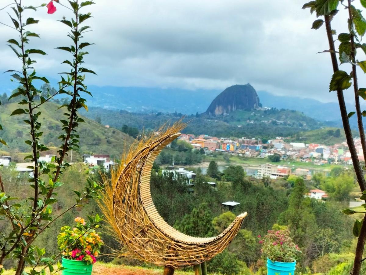 Готель El Mirador De Guatape 2 Екстер'єр фото